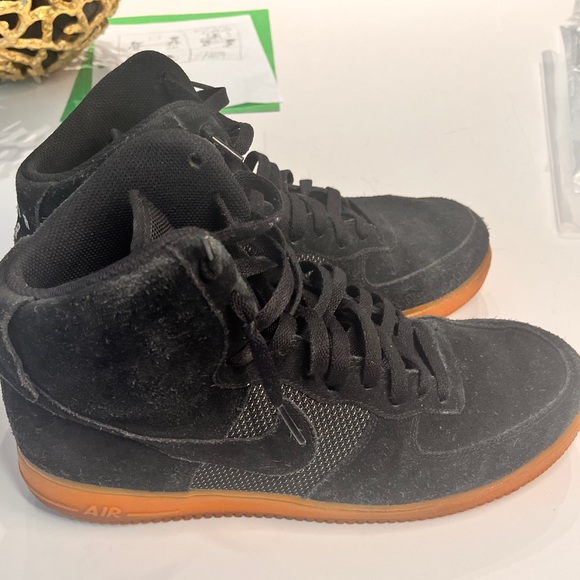 ❌️SOLD❌️Air Jordan 1 High ‘07 LV8 “Black Gum” - Picture 4 of 10